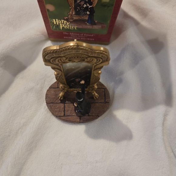 Hallmark Ornament Harry Potter The Mirror Of Erised - Picture 6 of 7